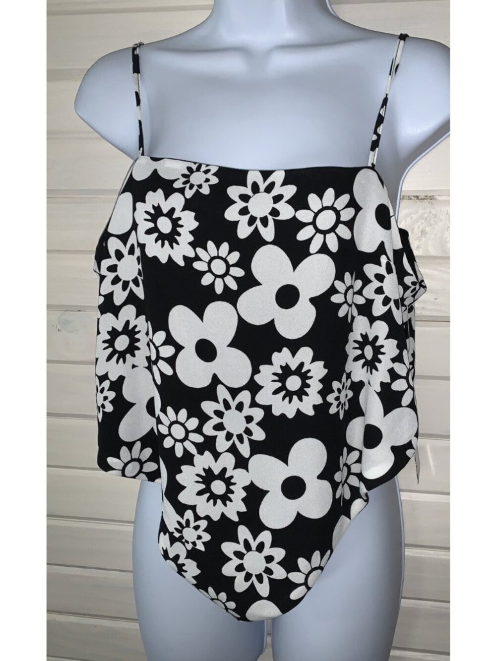 NWT ALMOST FAMOUS Sz SMALL Halter Top Black Floral Tie Back Angled Front